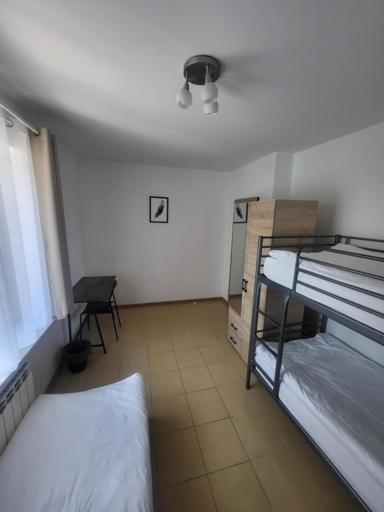 Rooms4Rest Popularna - Private Rooms For Tourists - Atr Consulting Sp, Z O,O, วอร์ซอ ภายนอก รูปภาพ