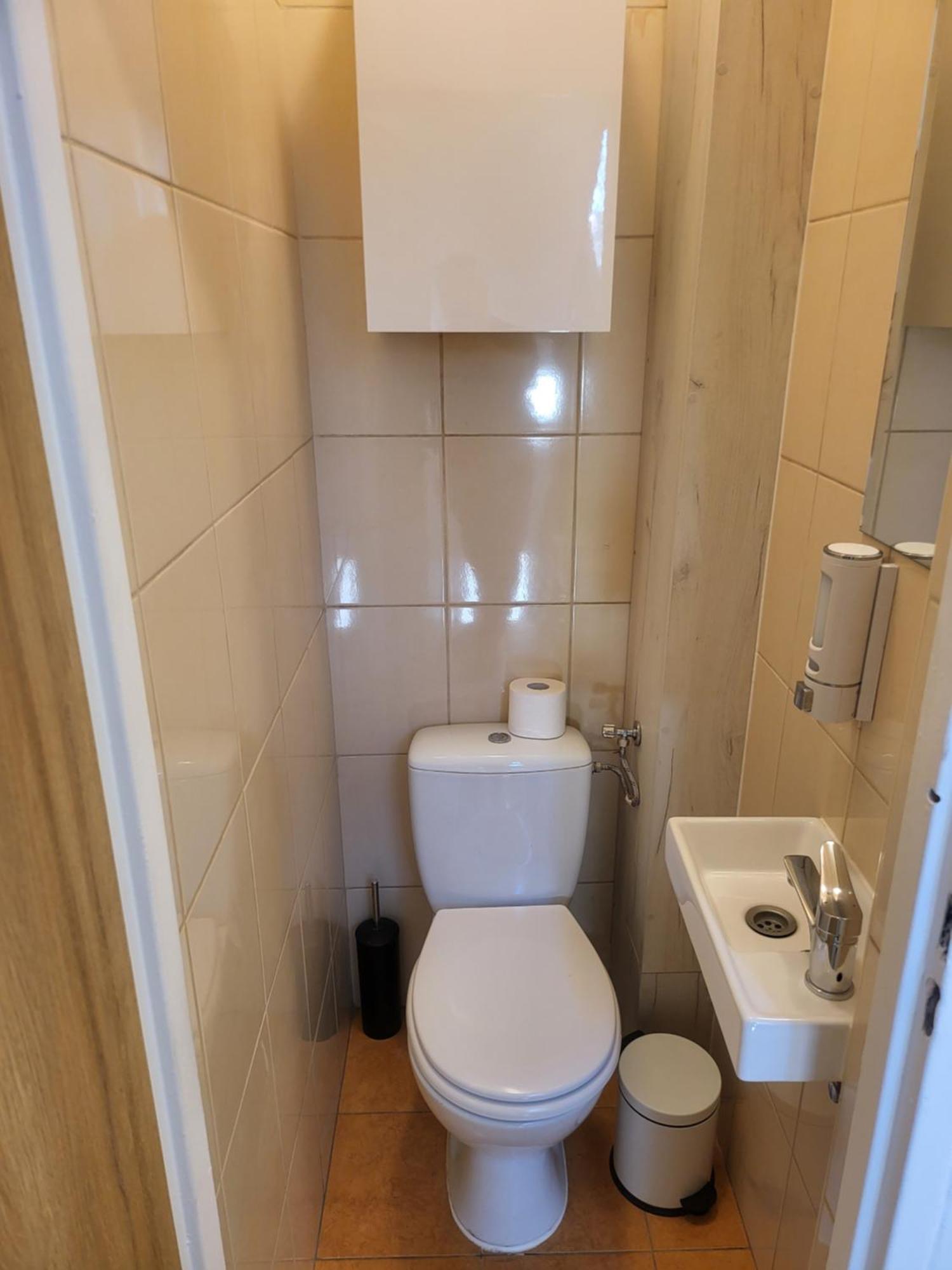 Rooms4Rest Popularna - Private Rooms For Tourists - Atr Consulting Sp, Z O,O, วอร์ซอ ภายนอก รูปภาพ