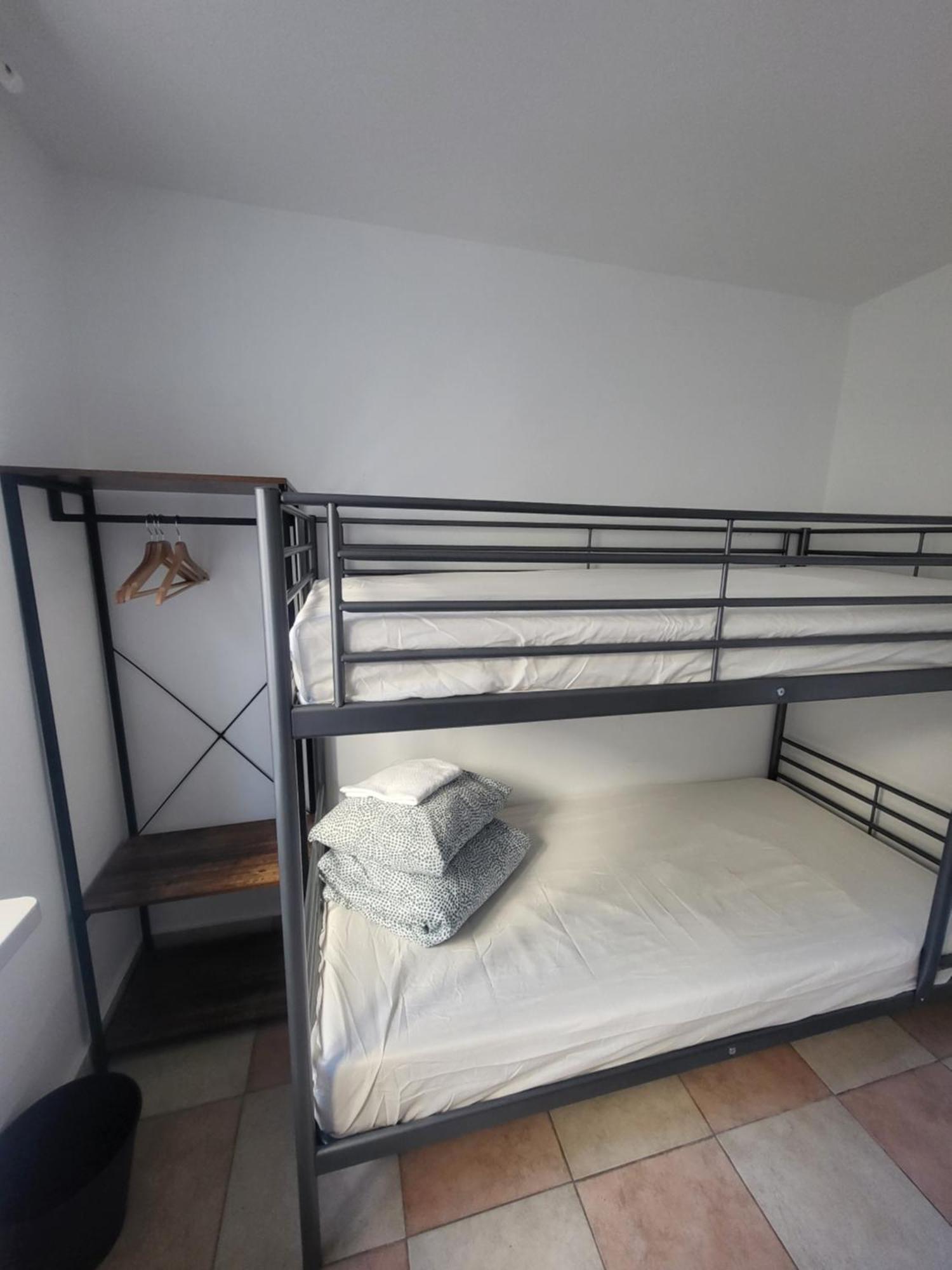 Rooms4Rest Popularna - Private Rooms For Tourists - Atr Consulting Sp, Z O,O, วอร์ซอ ภายนอก รูปภาพ