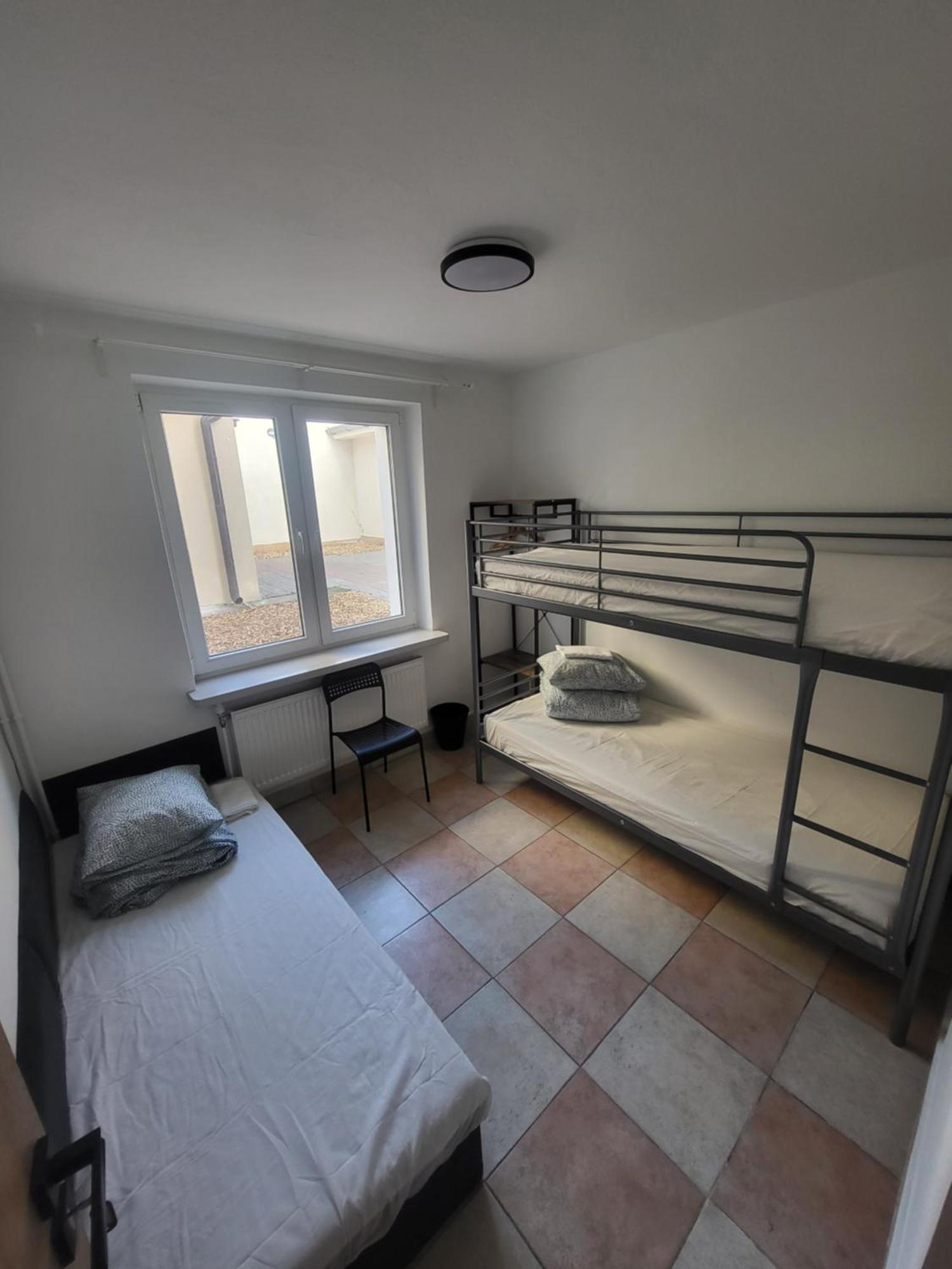 Rooms4Rest Popularna - Private Rooms For Tourists - Atr Consulting Sp, Z O,O, วอร์ซอ ภายนอก รูปภาพ