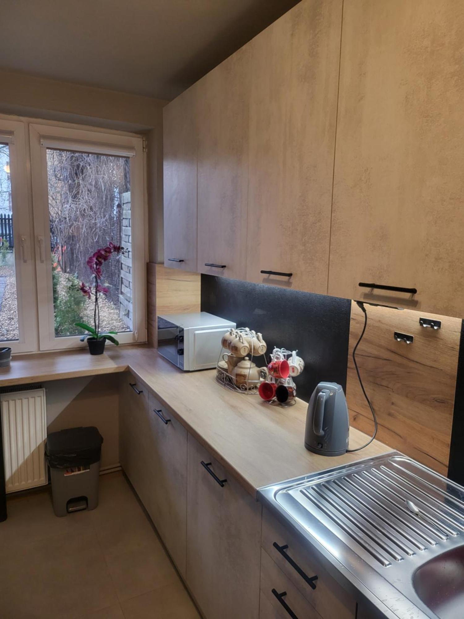 Rooms4Rest Popularna - Private Rooms For Tourists - Atr Consulting Sp, Z O,O, วอร์ซอ ภายนอก รูปภาพ