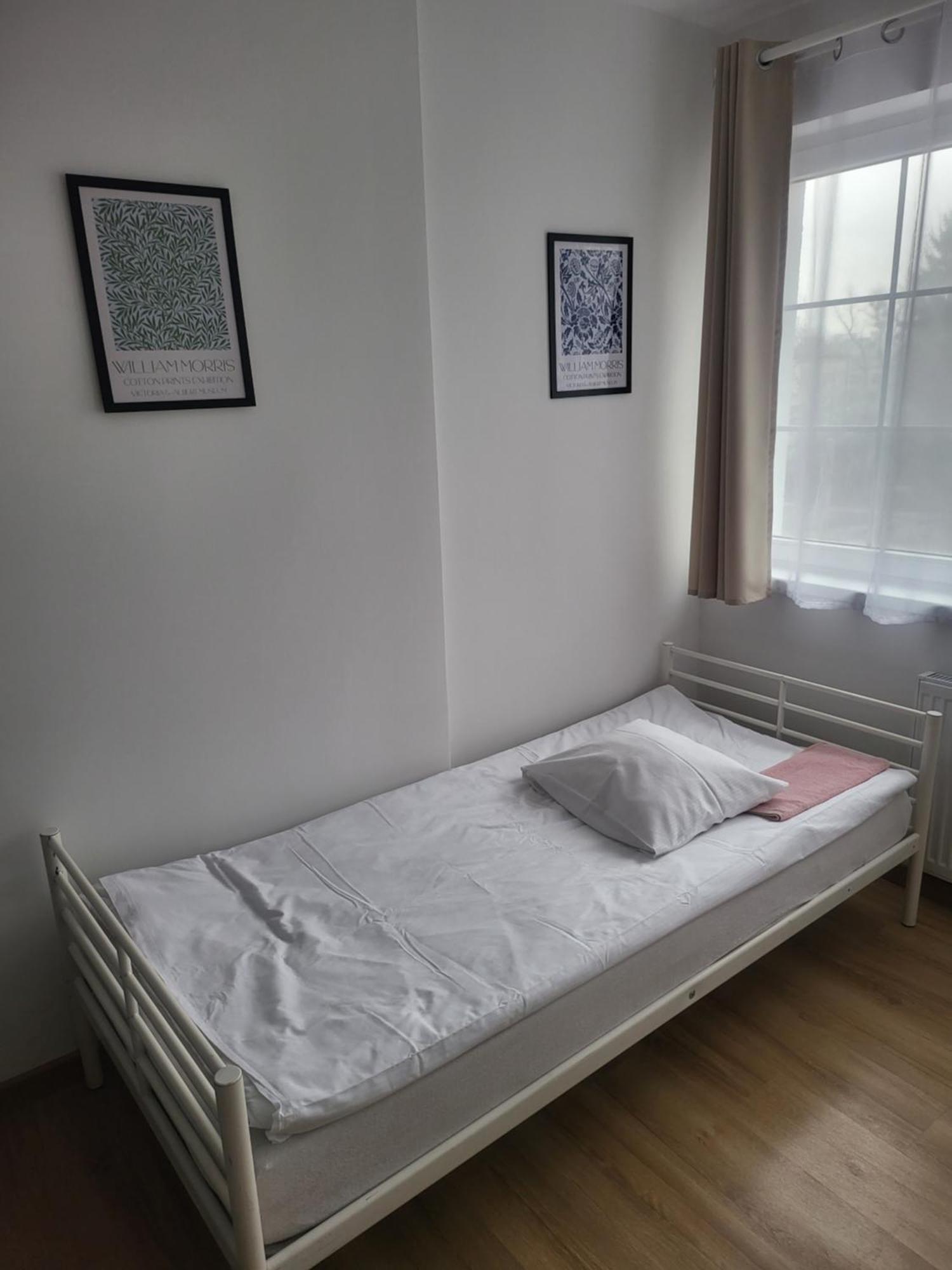 Rooms4Rest Popularna - Private Rooms For Tourists - Atr Consulting Sp, Z O,O, วอร์ซอ ภายนอก รูปภาพ